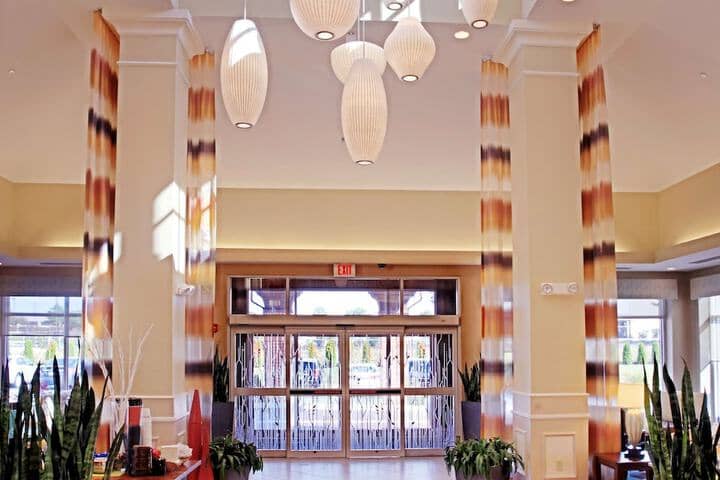 Hotel Interior 4 of 32