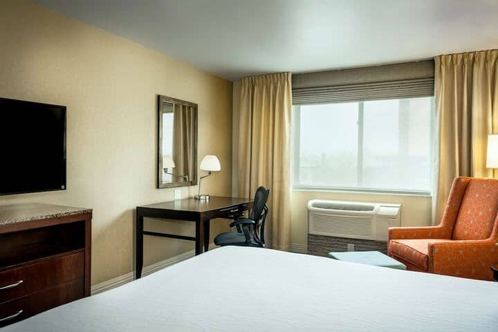 Room 11 of 49