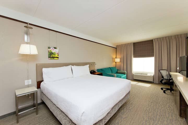 Room 18 of 68