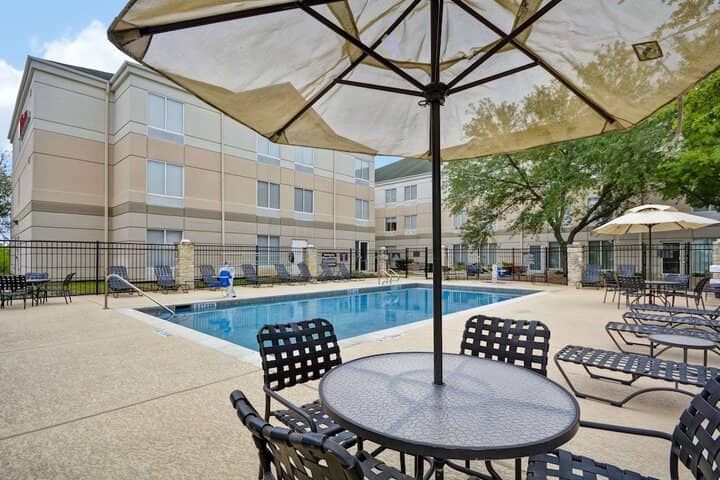 Pool 27 of 48