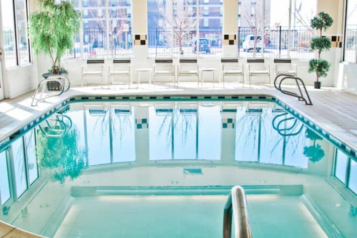 Pool 24 of 40