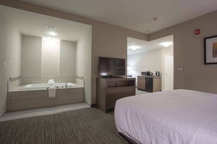 Room 18 of 51