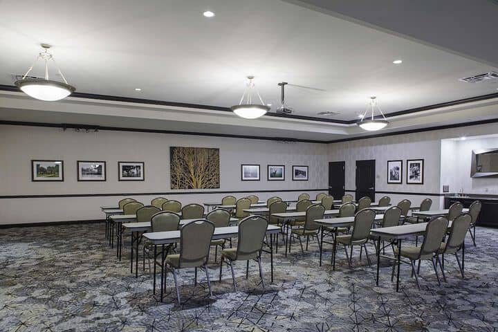 Meeting facility