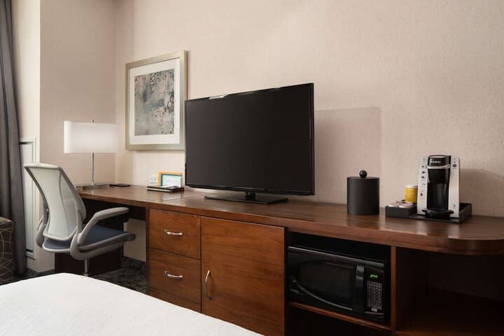 Room 8 of 53
