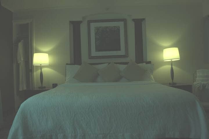 Room 18 of 66