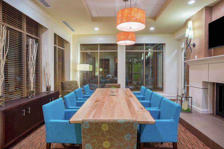 Meeting facility