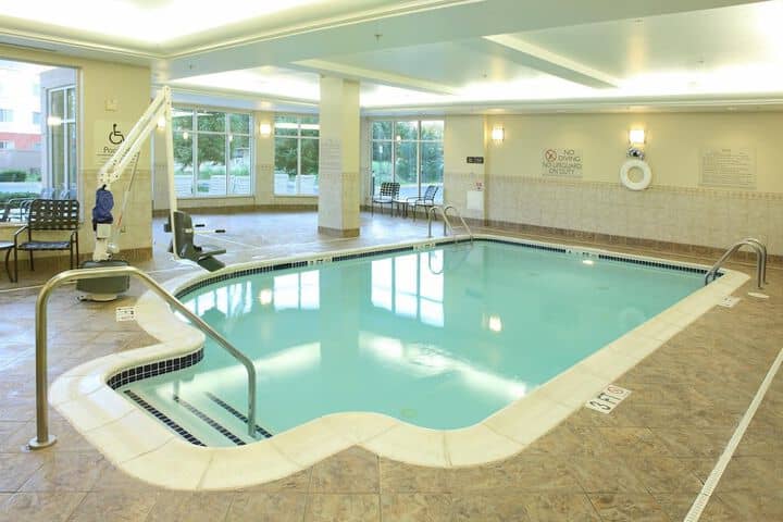 Pool 17 of 33