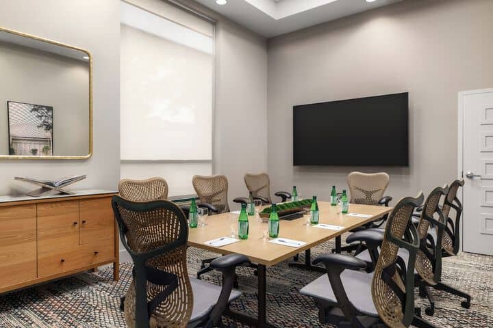 Meeting facility
