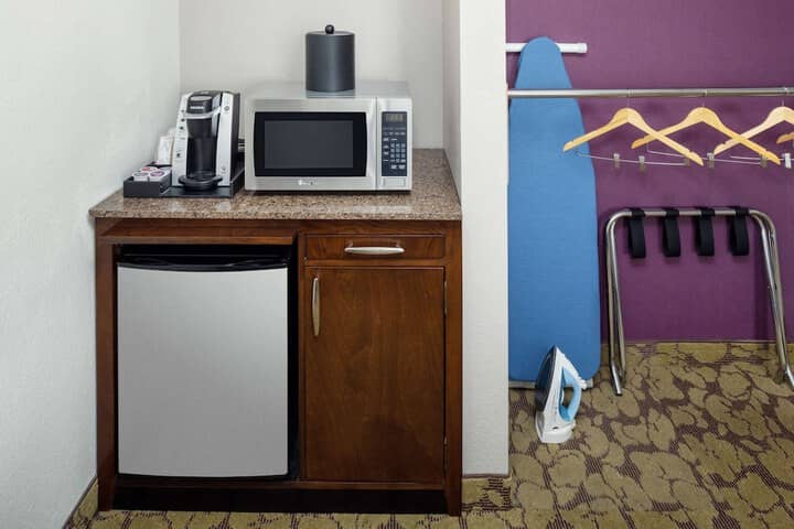 Room 14 of 35