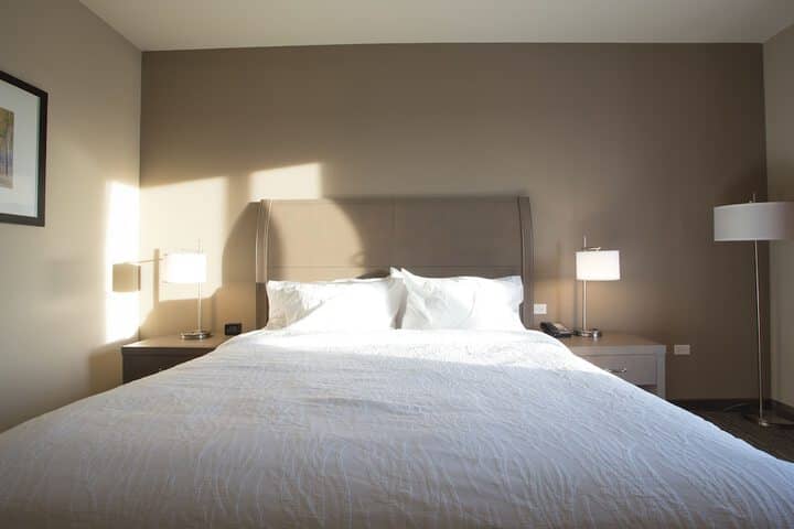 Room 11 of 51