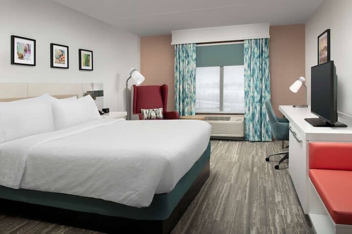 Room 13 of 39