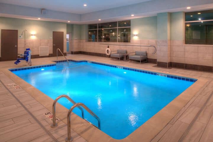 Pool 20 of 41