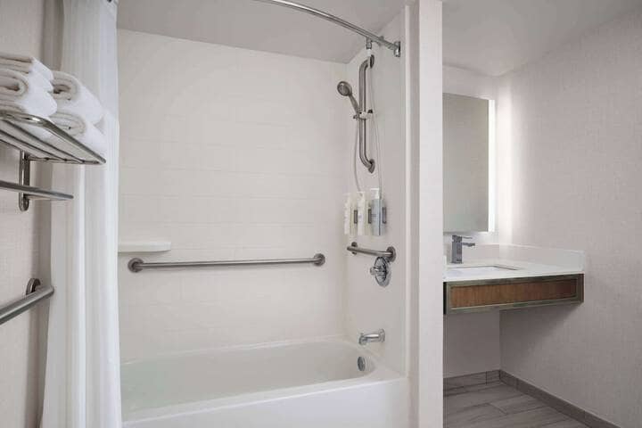 Room 20 of 31