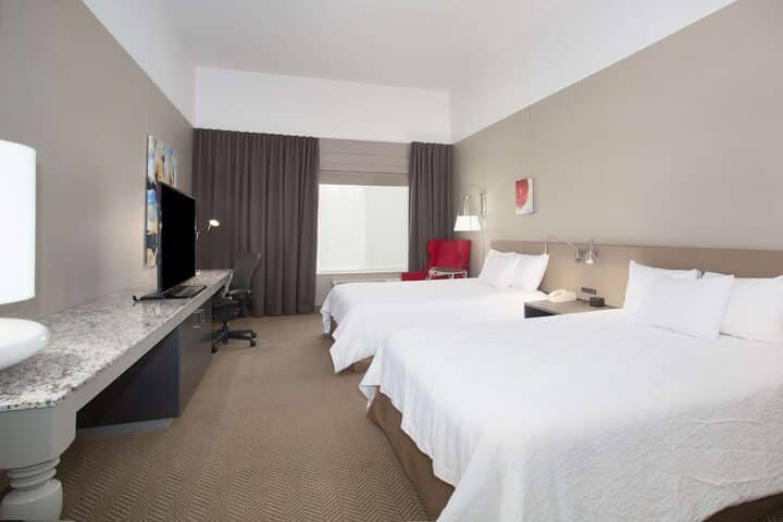 Room 14 of 40