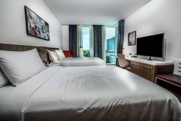 Room 8 of 41