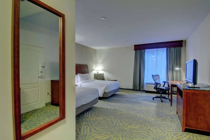 Room 20 of 65