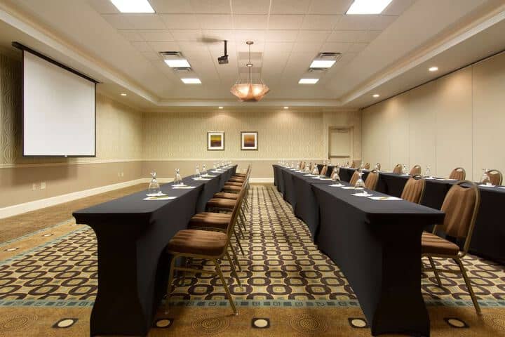 Room 40 of 46