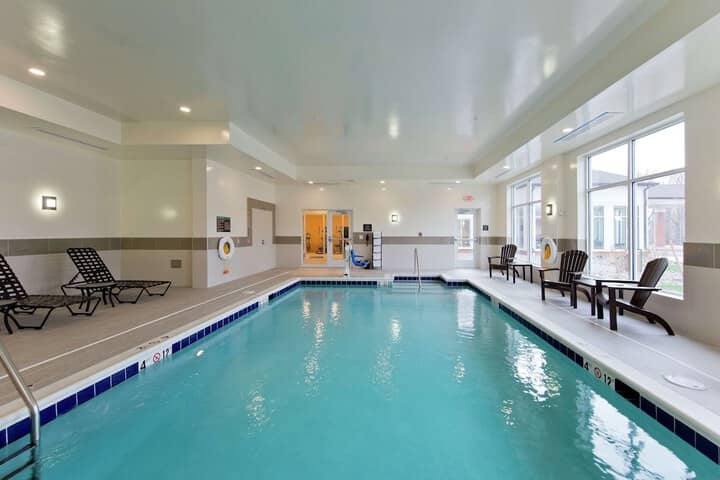 Pool 41 of 68