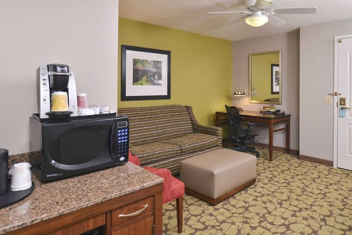 Room 39 of 62