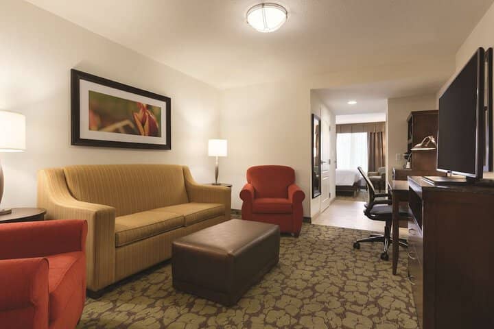 Room 10 of 39