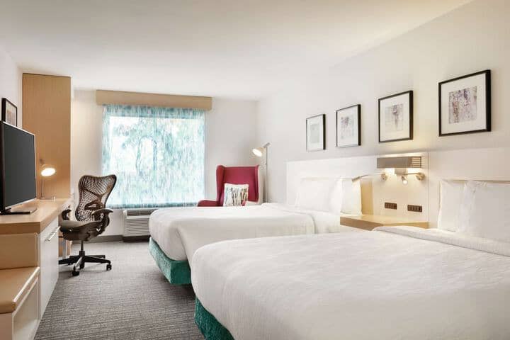 Room 6 of 41