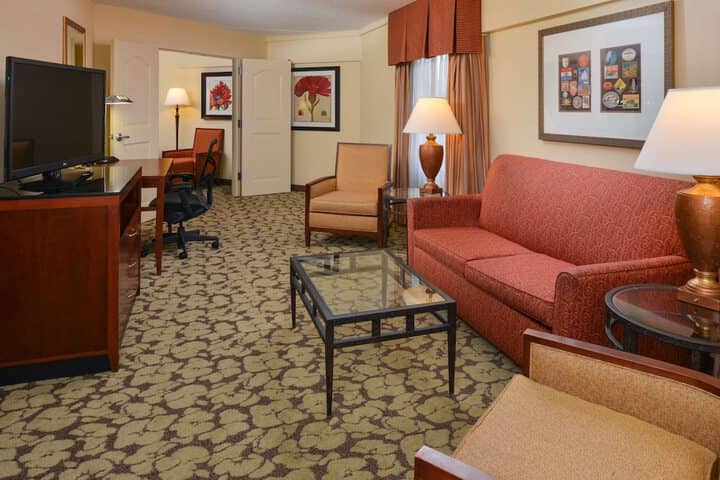 Room 45 of 104