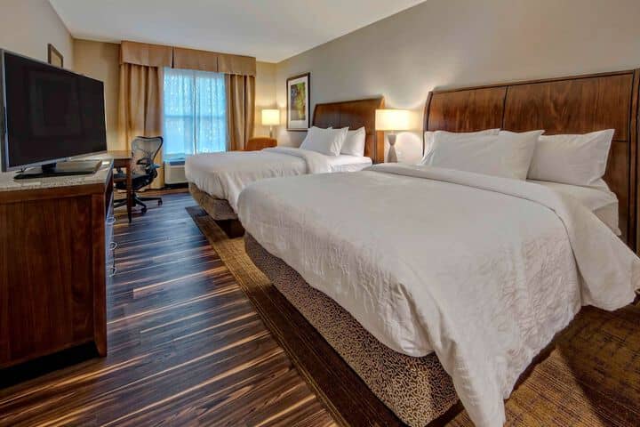 Room 8 of 29
