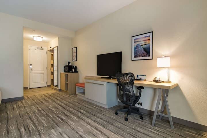 Room 5 of 55