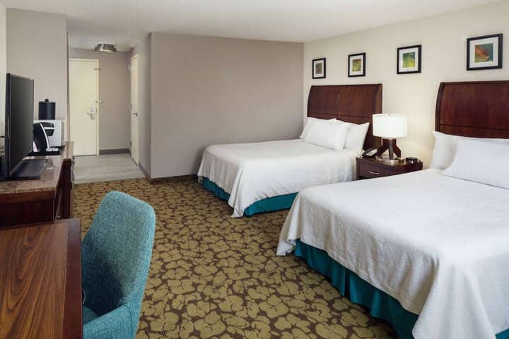 Room 6 of 35