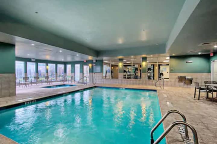 Pool 31 of 57