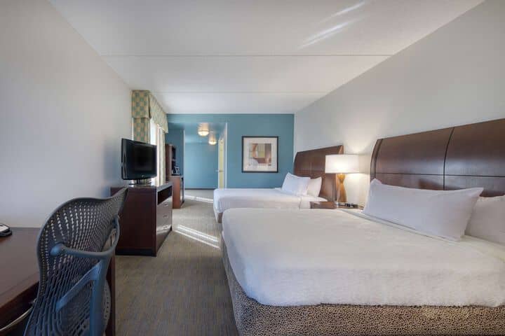 Room 11 of 82