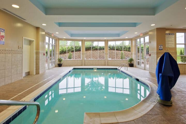 Pool 52 of 82