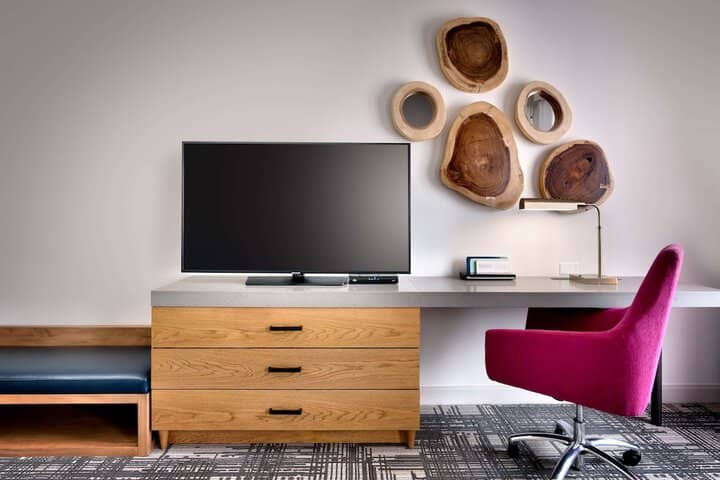Room 16 of 46