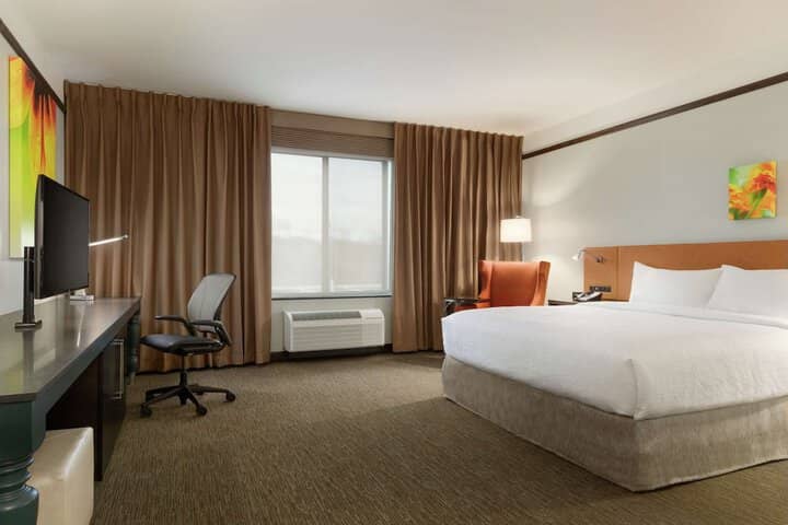 Room 15 of 39