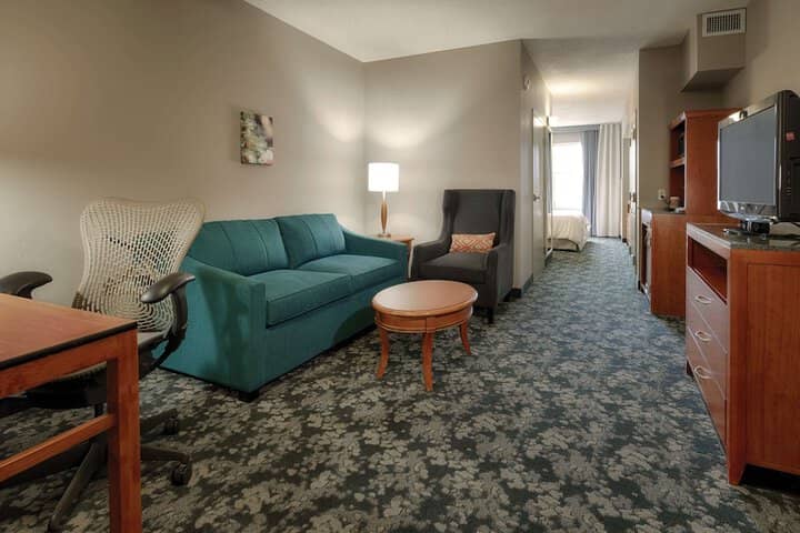 Room 15 of 46