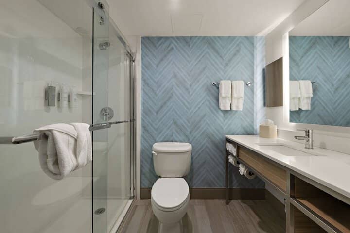 Bathroom shower