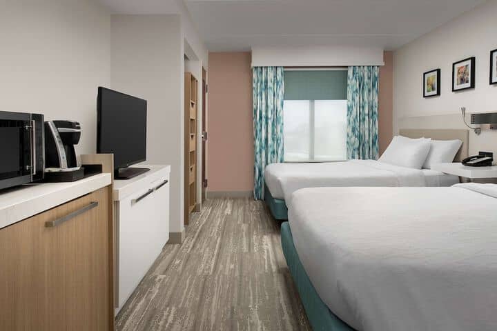 Room 15 of 39