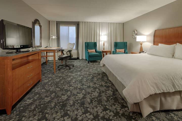 Room 13 of 46