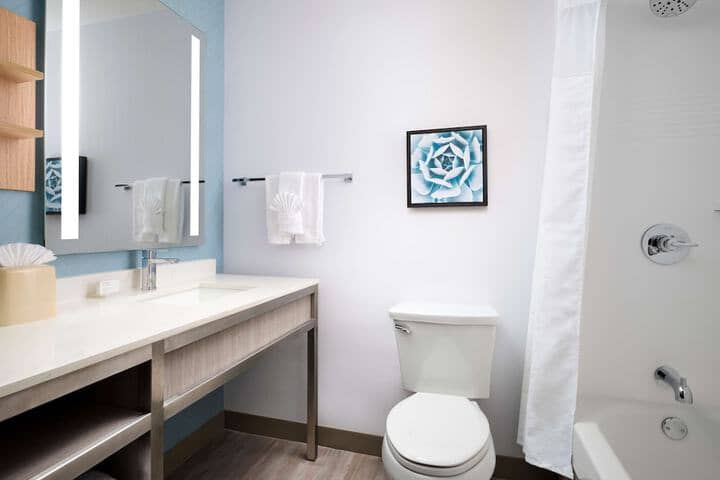 Room 15 of 29