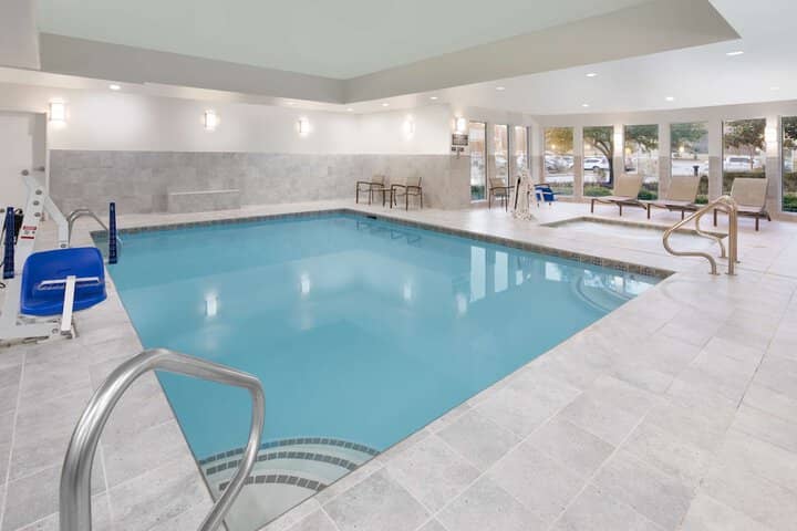 Pool 32 of 57