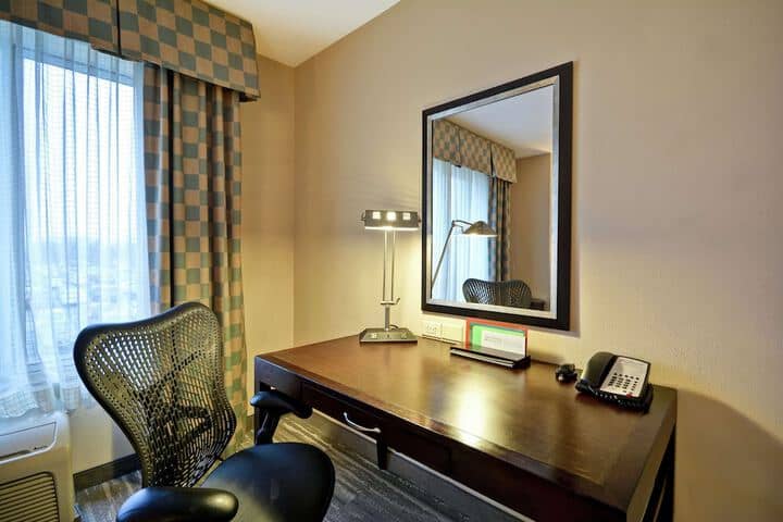 Room 8 of 26