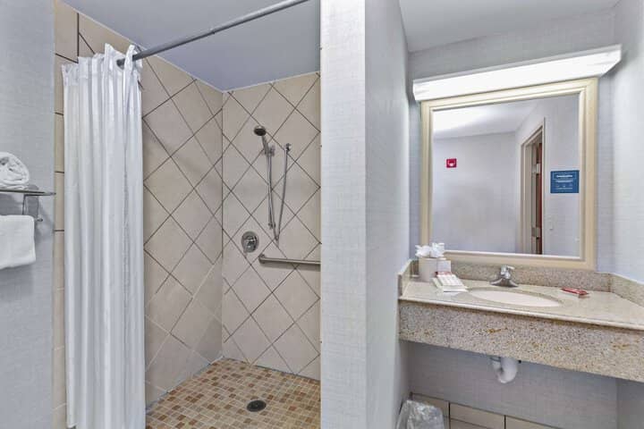 Bathroom shower