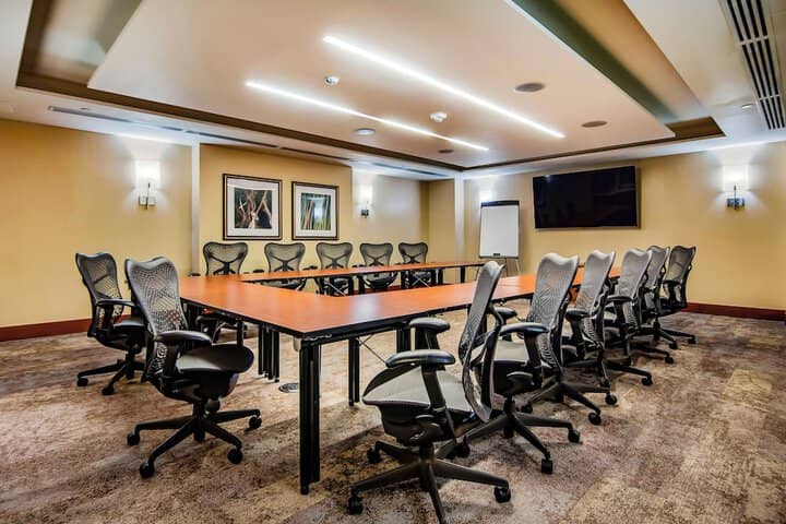 Meeting facility