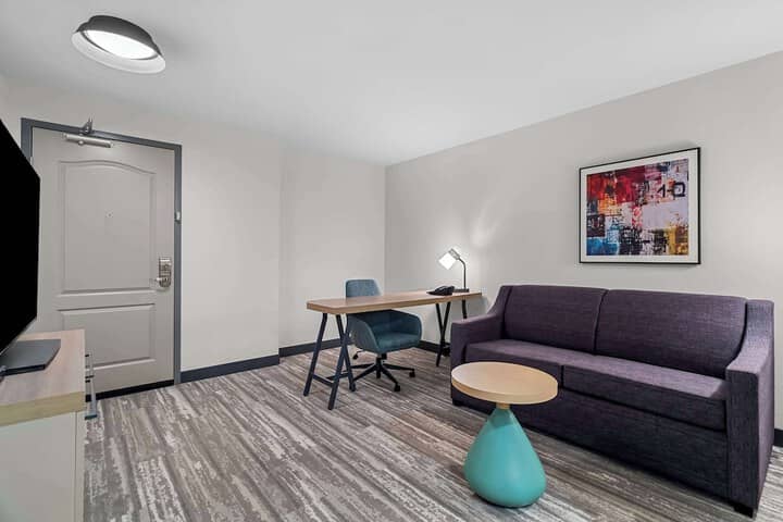 Room 14 of 46
