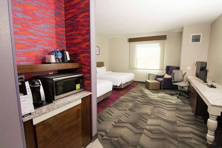 Room 16 of 63