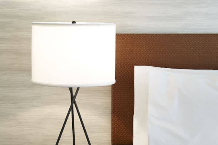Room 7 of 77