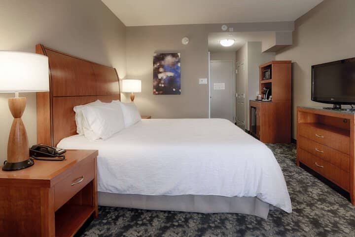 Room 10 of 46