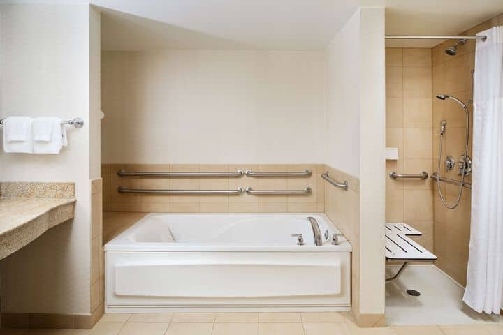 Bathroom shower