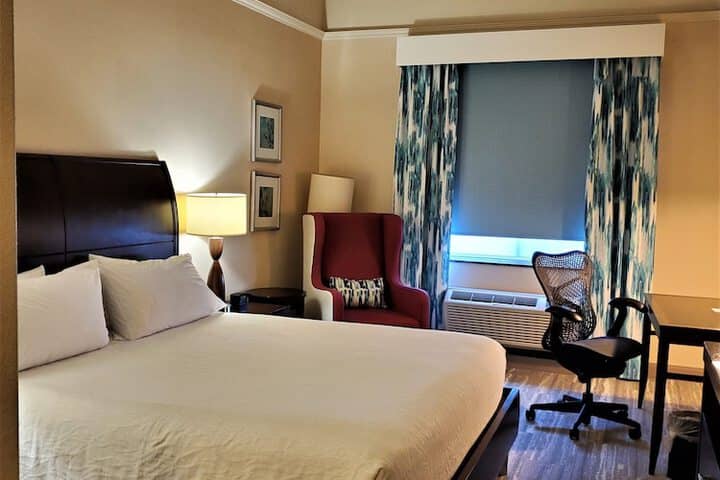 Room 12 of 70