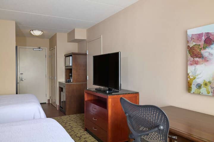 Room 9 of 51